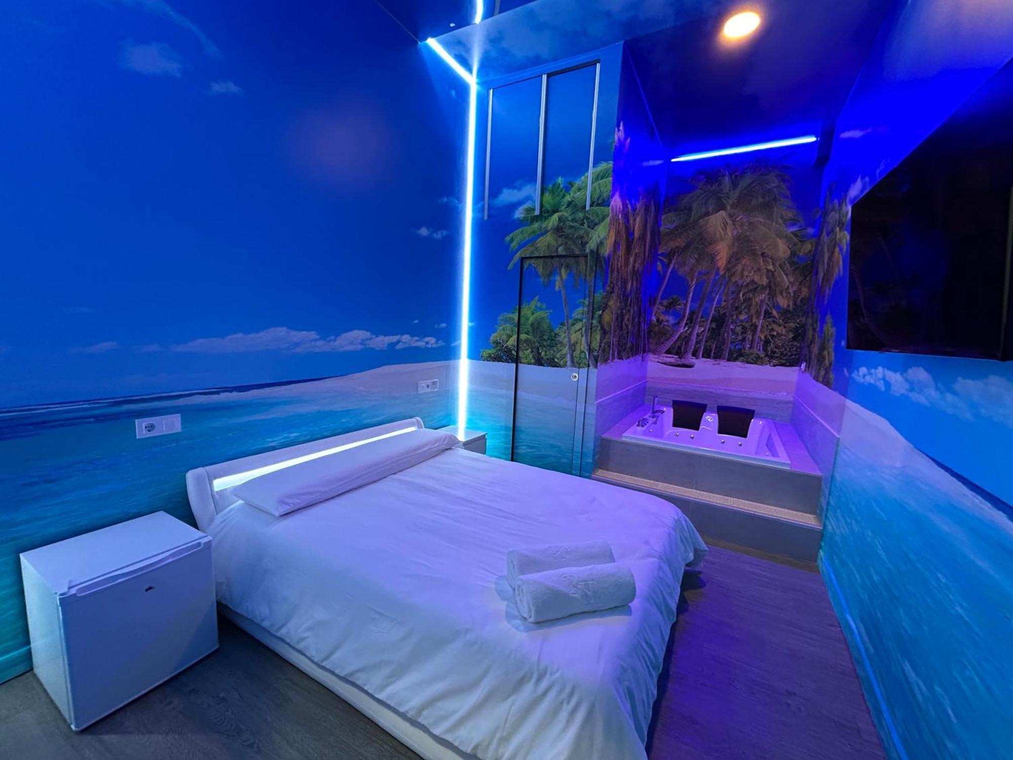 Habitacion Con Jacuzzi Y Bano Privado Madri Exterior foto